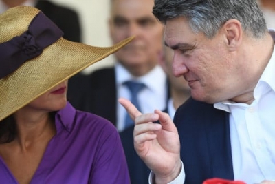 Zamislite da je za peticu iz matematike urgirao Jakov Kitarović. Ili, ne daj Bože, Banožićeva supruga. Znamo tko bi jedva dočekao da ih pribije na stup srama