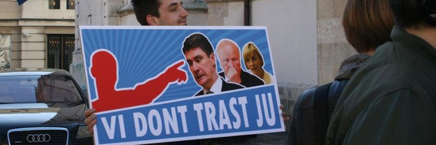 Milanoviću poklonili dudu i lizalice